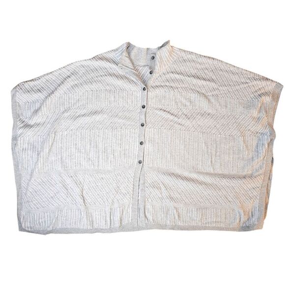 Banana Republic Light Grey Knit Poncho - Picture 6 of 10